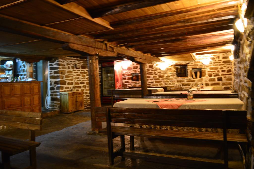 The Old House Guest House Obedinenie Δωμάτιο φωτογραφία